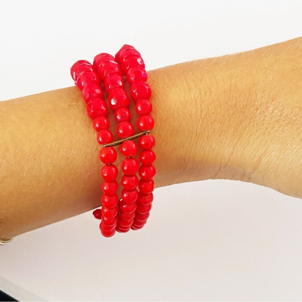 Vintage 1930s bohemian red faceted glass triple strand wire bracelet - Picture 5 of 7